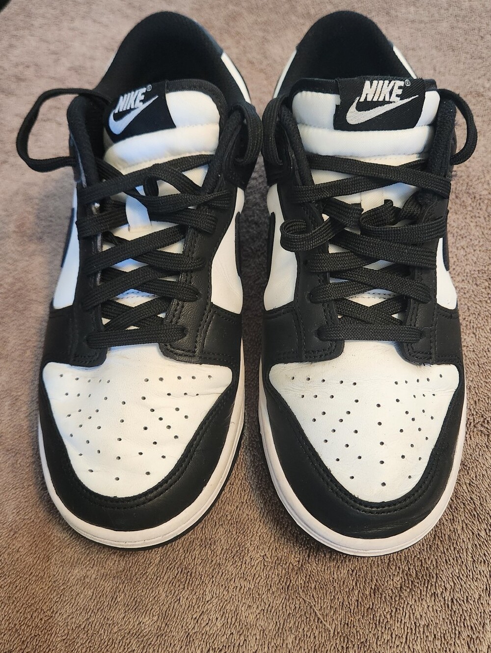 Nike Dunk Low Retro "Panda" (DD1391-100) Sneakers